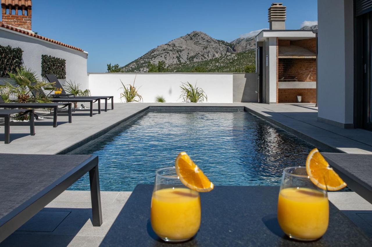 Villa Atrio Селине Екстериор снимка