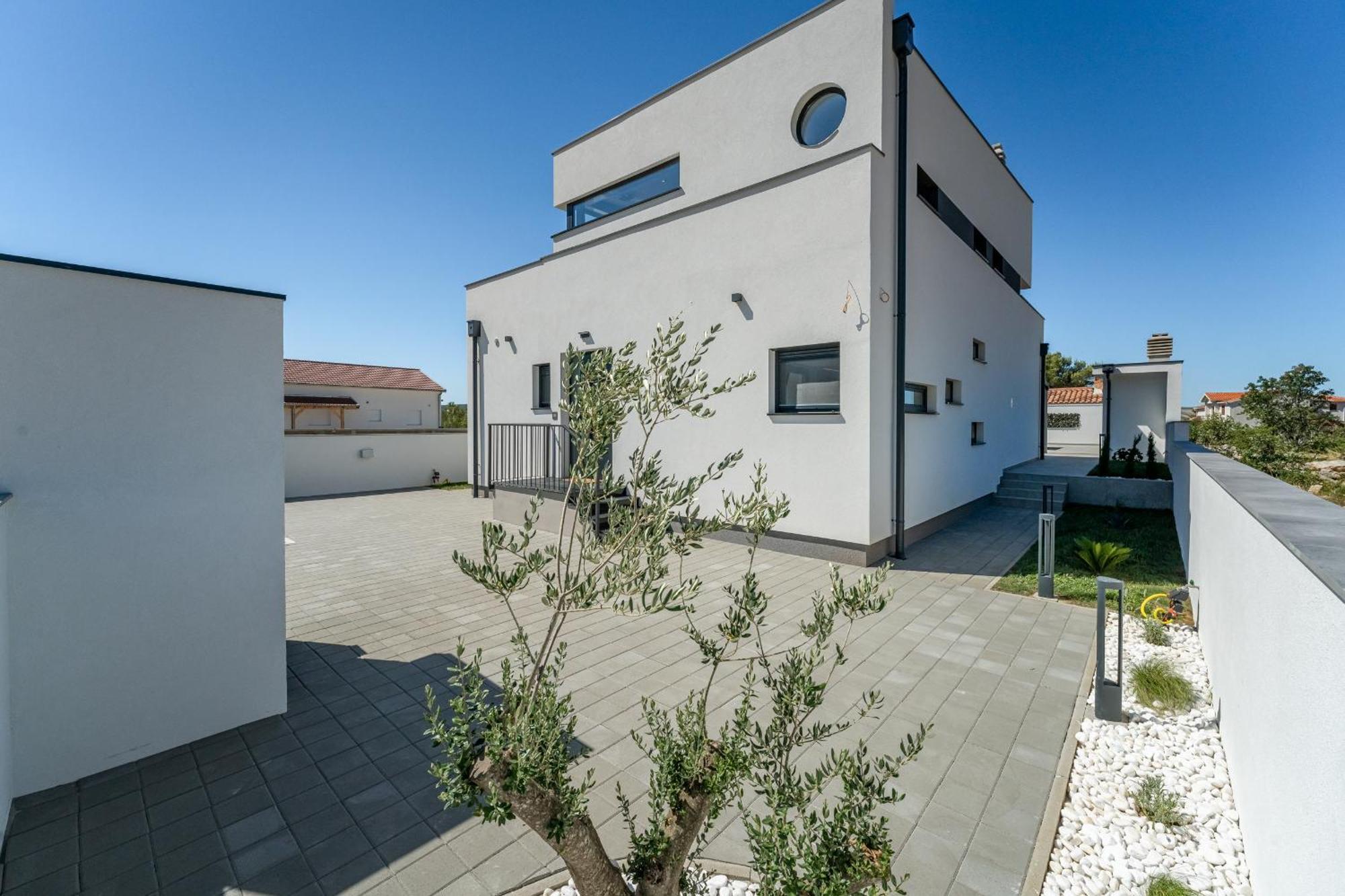 Villa Atrio Селине Екстериор снимка