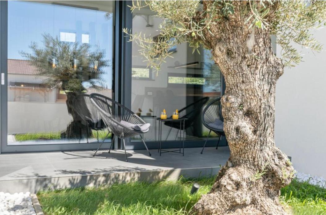 Villa Atrio Селине Екстериор снимка